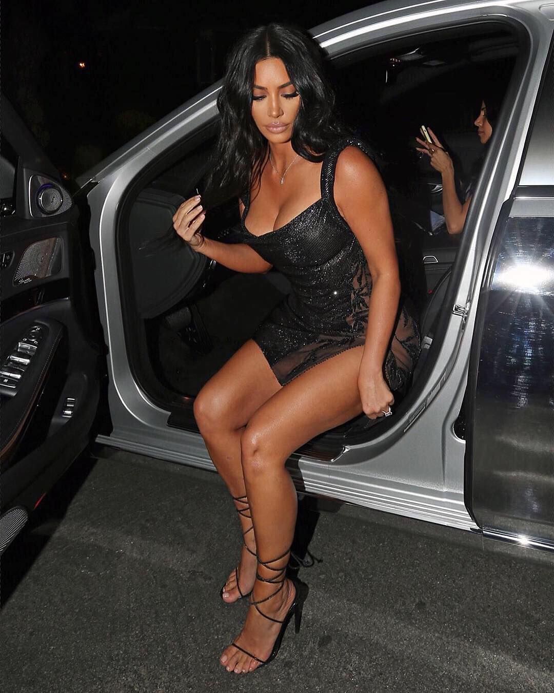 Kim Kardashian Hot Appearances Photos