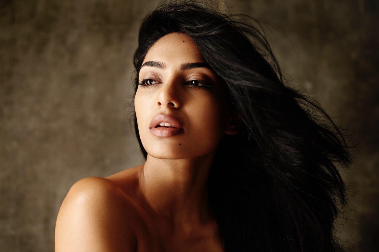 Kingfisher Calendar Girl: Hottest looks of Sobhita Dhulipala Unseen Photos