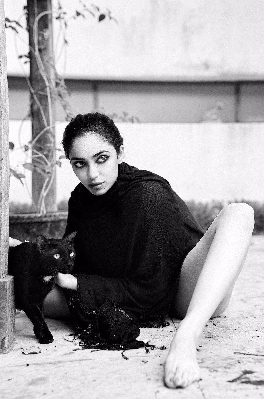 Kingfisher Calendar Girl: Hottest looks of Sobhita Dhulipala Unseen Photos