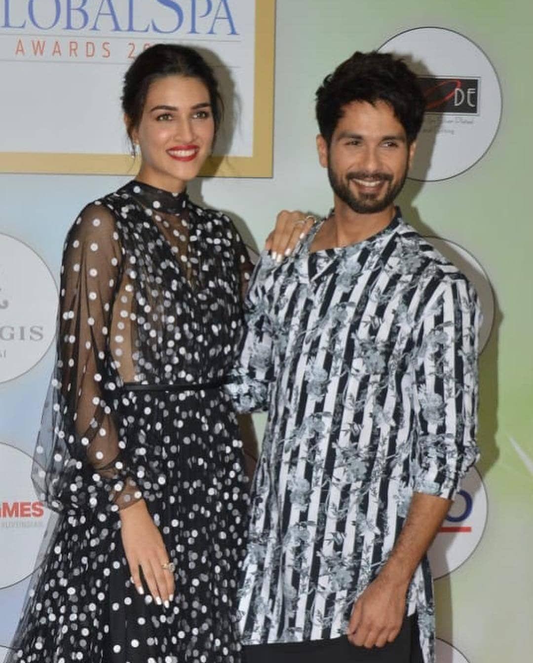 Krithi and shahid kapoor images
