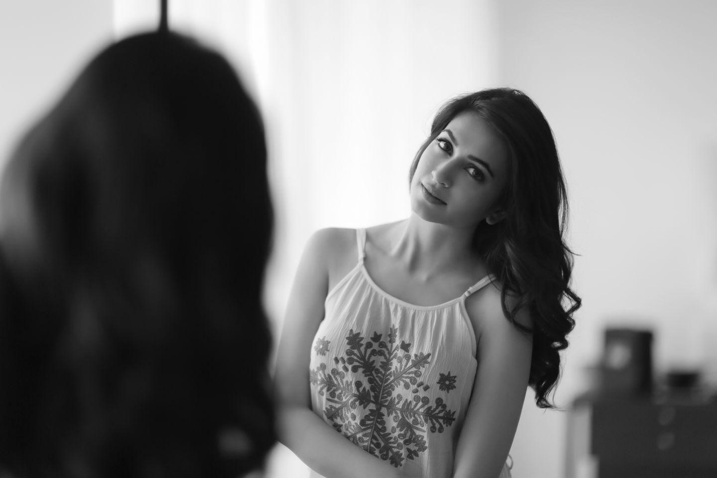 Kriti Kharbanda Latest Unseen Photo Stills