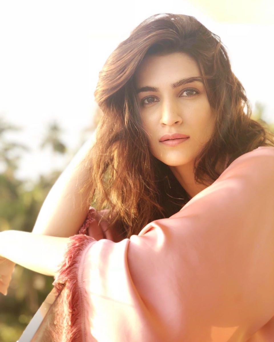 Kriti Sanon Recent Photos