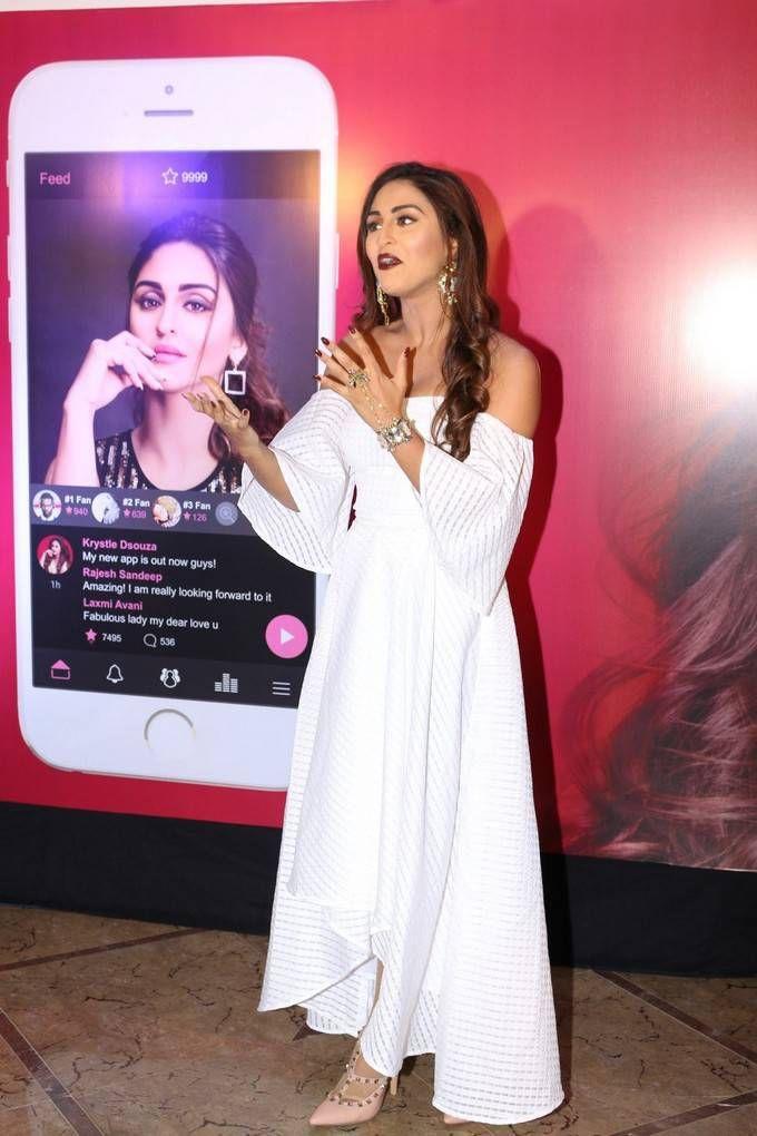 Krystle DSouza Stills At Mobile App Launch