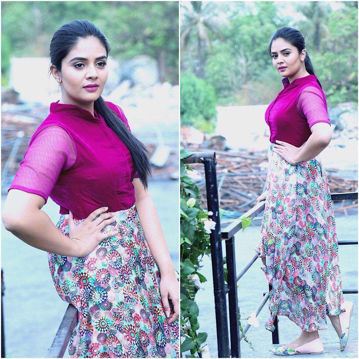 Latest Clicks of TV Anchor Sreemukhi