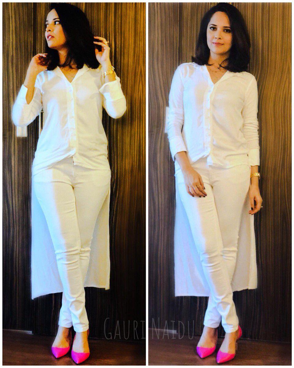 Latest Photos Anchor Anasuya’s Stunning look in Saree's