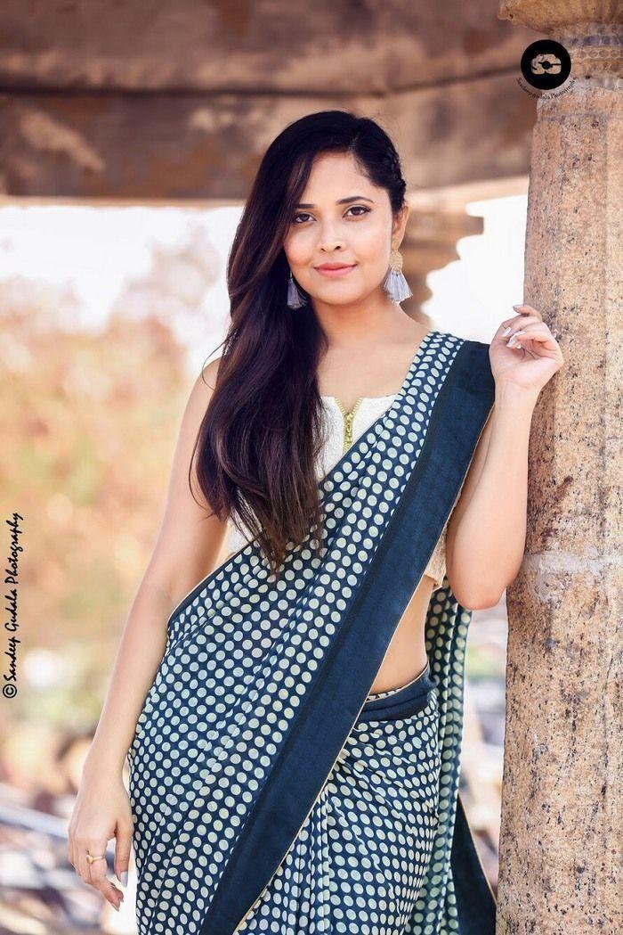 Latest Photos Anchor Anasuya’s Stunning look in Saree's