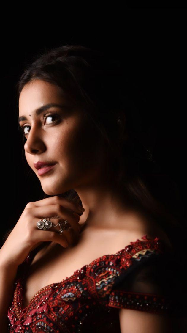 Latest Photos of Raashi Khanna