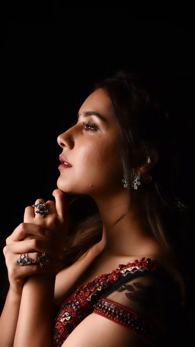 Latest Photos of Raashi Khanna
