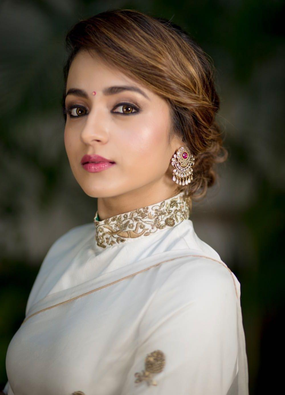 Latest Trisha Latest pictures