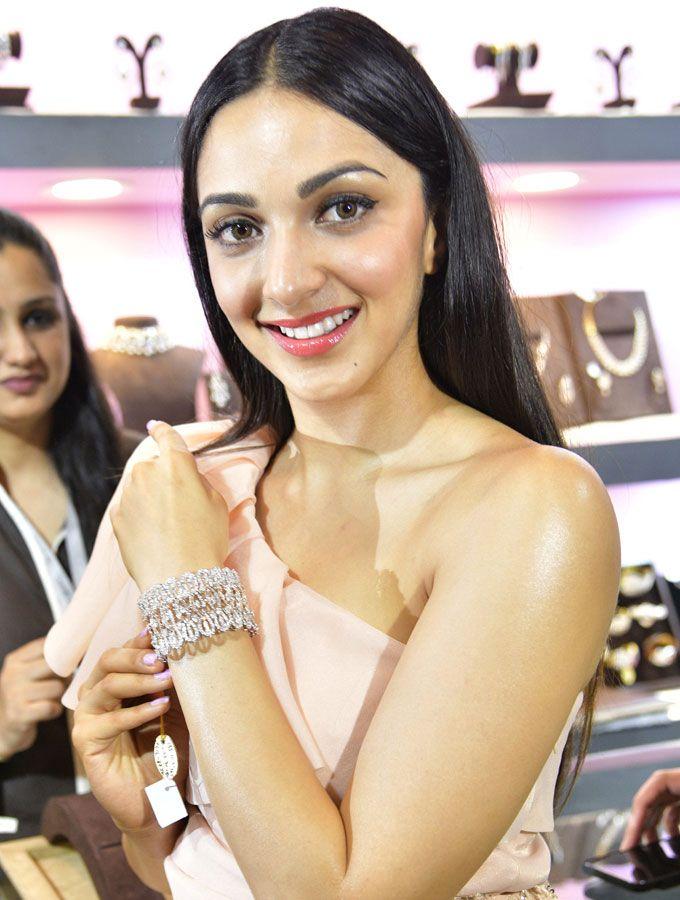 Lust Stories Fame Kiara Advani Latest Photo Stills