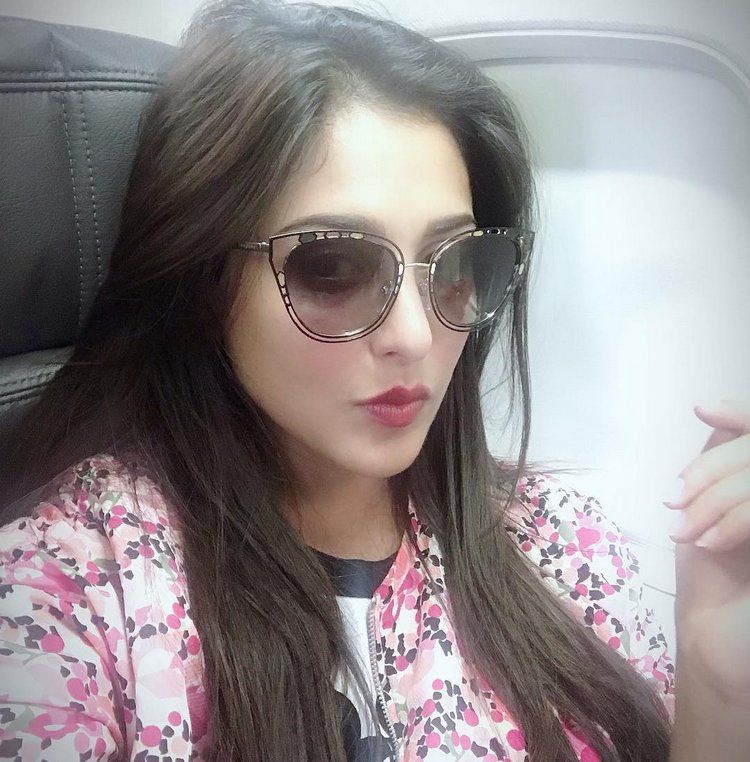 Madhu Shalini Latest New Pics