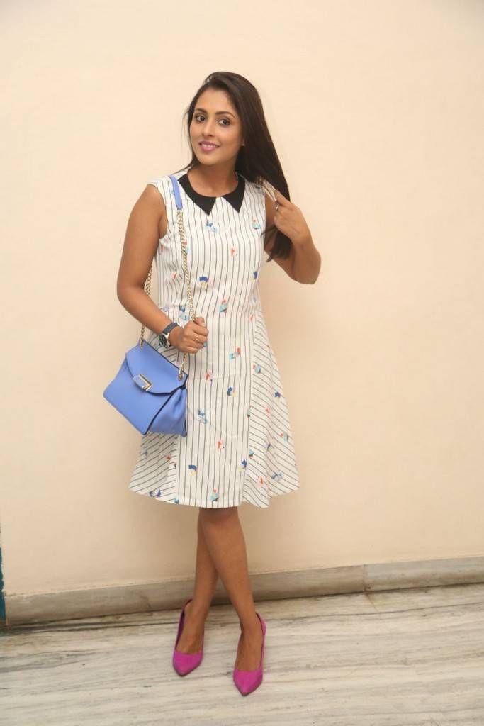 Madhu Shalini Stills At I Like It This Way Short Film Premiere Show