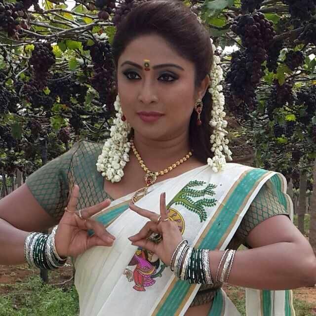 Malayalam Actress Archana Suseelan Latest Unseen Photos