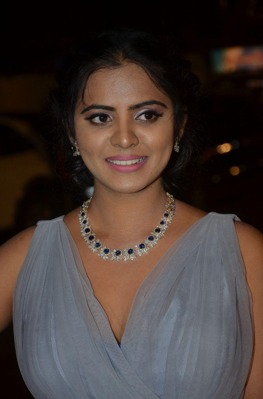 Manasa Stills at Katamarayudu Pre Release Function