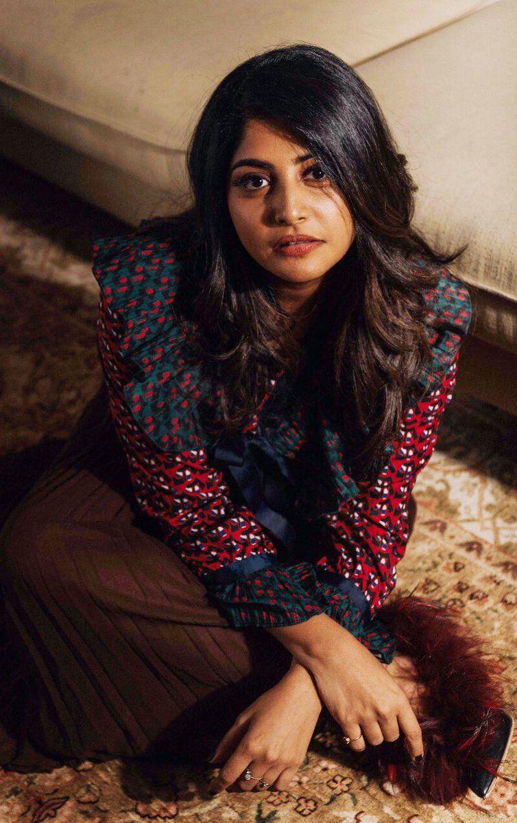 Manjima Mohan Beautiful Pics