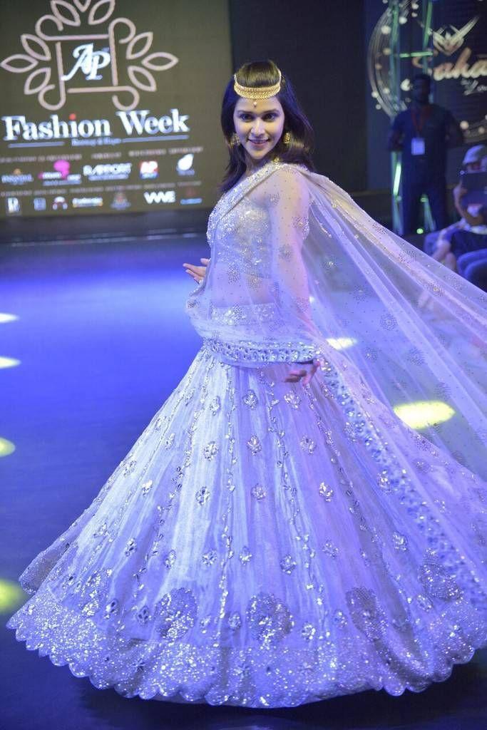 Mannara Chopra AP Fashion Week Photo Gallery