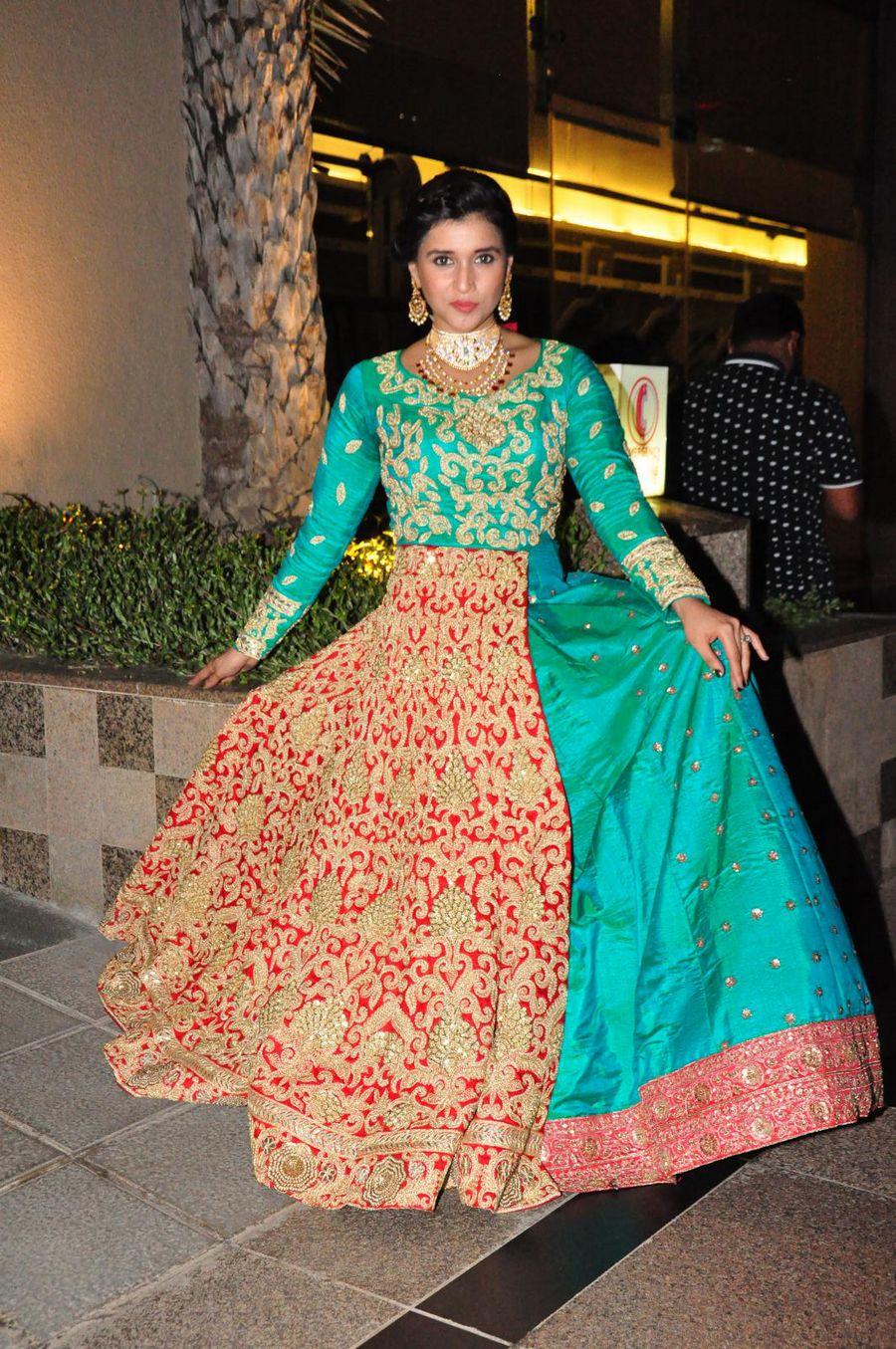 Mannara Chopra Beautiful Photos