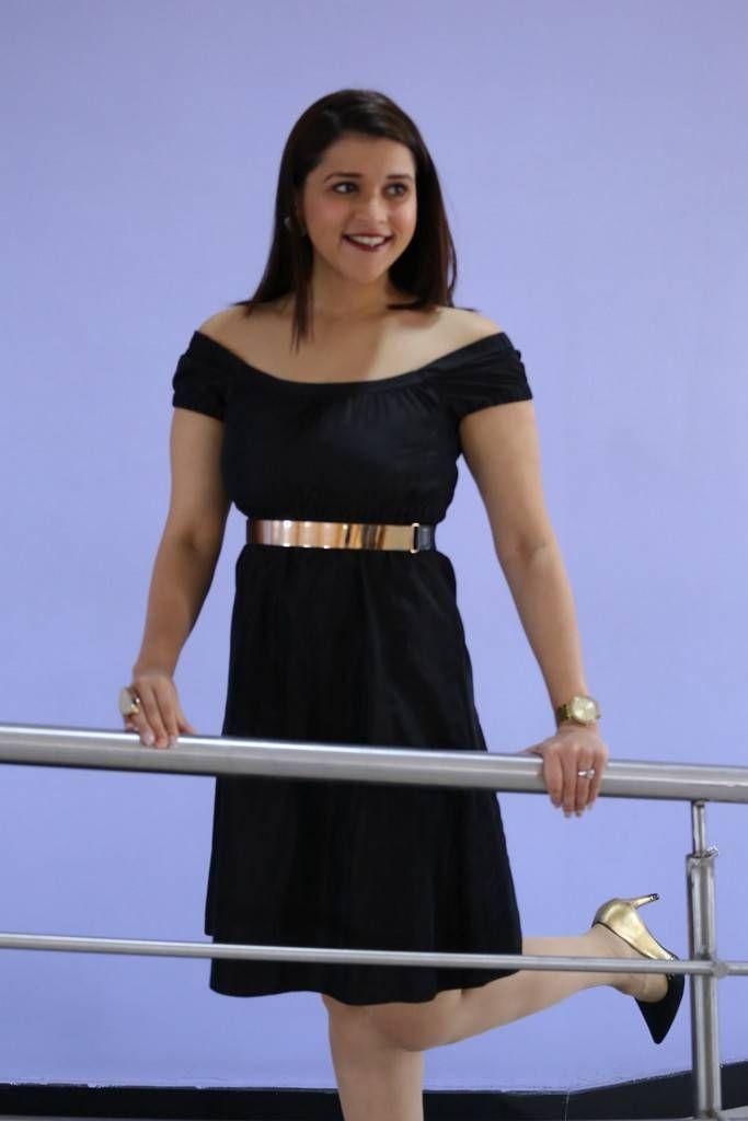 Mannara Chopra Stills At Rogue Movie Success Meet