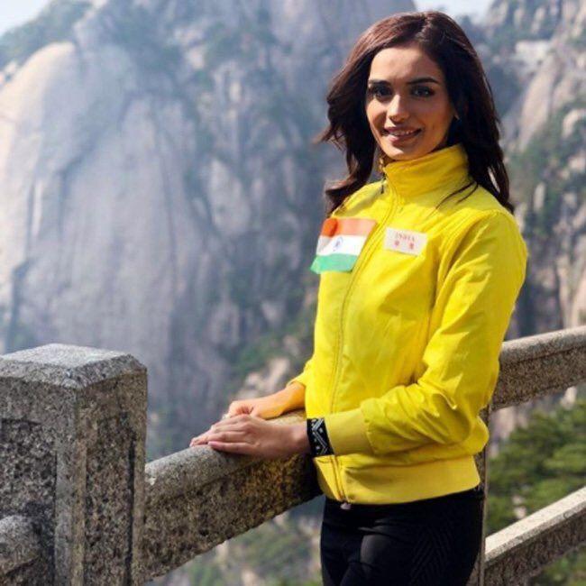 Manushi Chhillar Latest Photos