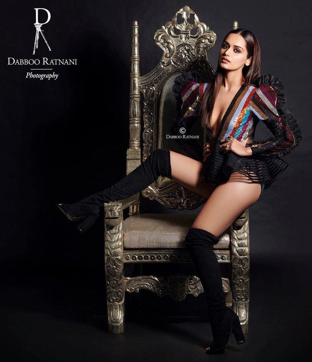 Manushi Chhillar Latest Photos