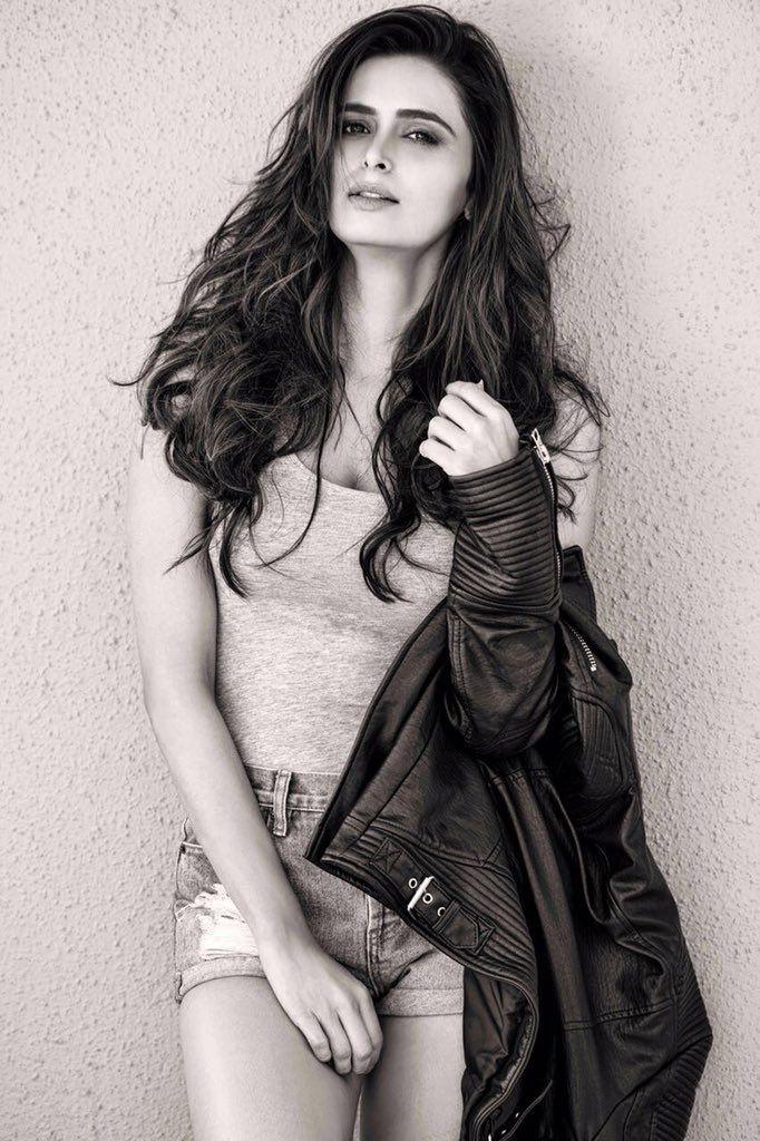 Meenakshi Dixit Latest 2018 Photoshoot Stills