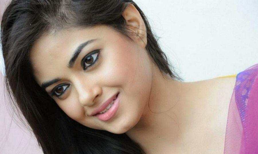 Meera Chopra Latest Hot & Spicy HD Wallpapers