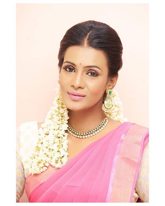 Meera Mitun Latest Hot Photoshoot Stills