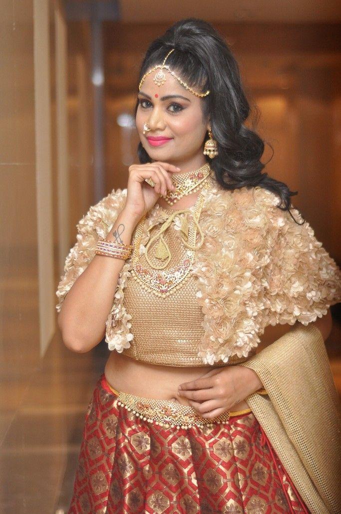 Mehek Stills At Khwaaish Bridal Exhibition Launch