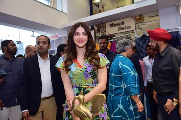 Mehreen Latest New Photos