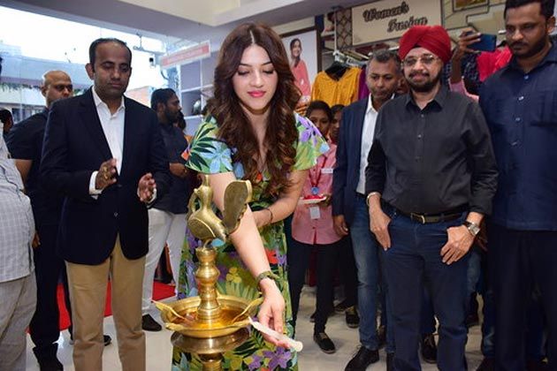 Mehreen Latest New Photos