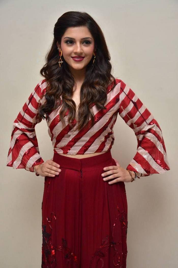 Mehrene Kaur Pirzada Cute Pictures