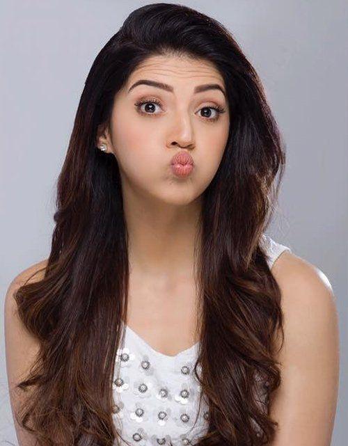 Mehrene Kaur Pirzada Latest Cute Pictures