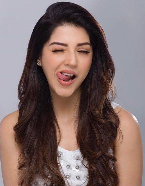 Mehrene Kaur Pirzada Latest Cute Pictures