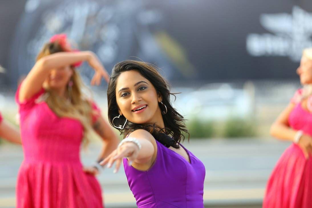 Mia George Stills From Ungarala Rambabu Movie