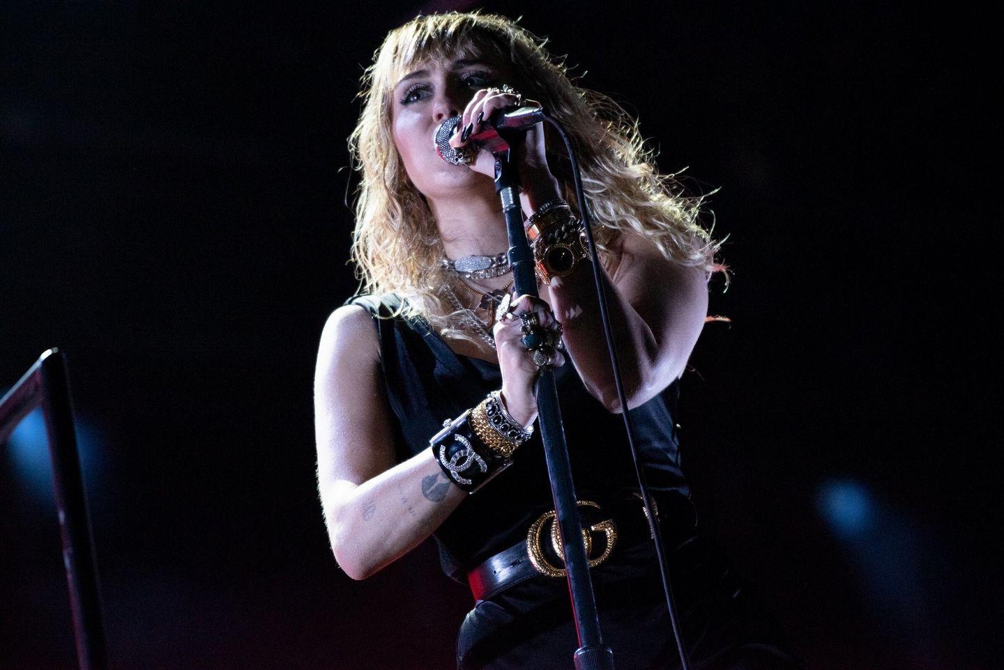 Miley Cyrus performing at BBC Radio