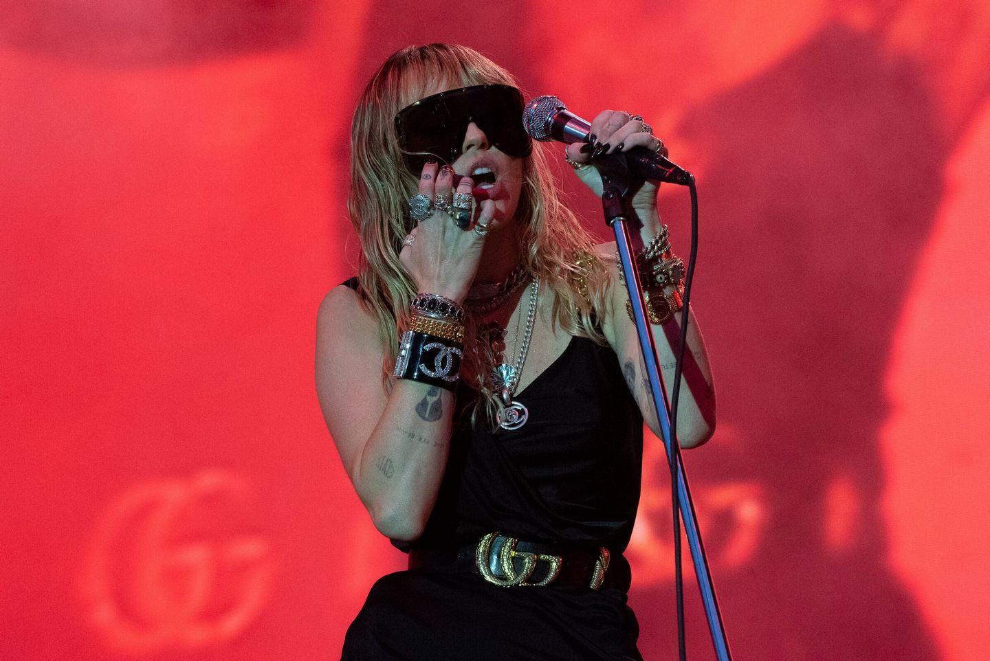 Miley Cyrus performing at BBC Radio