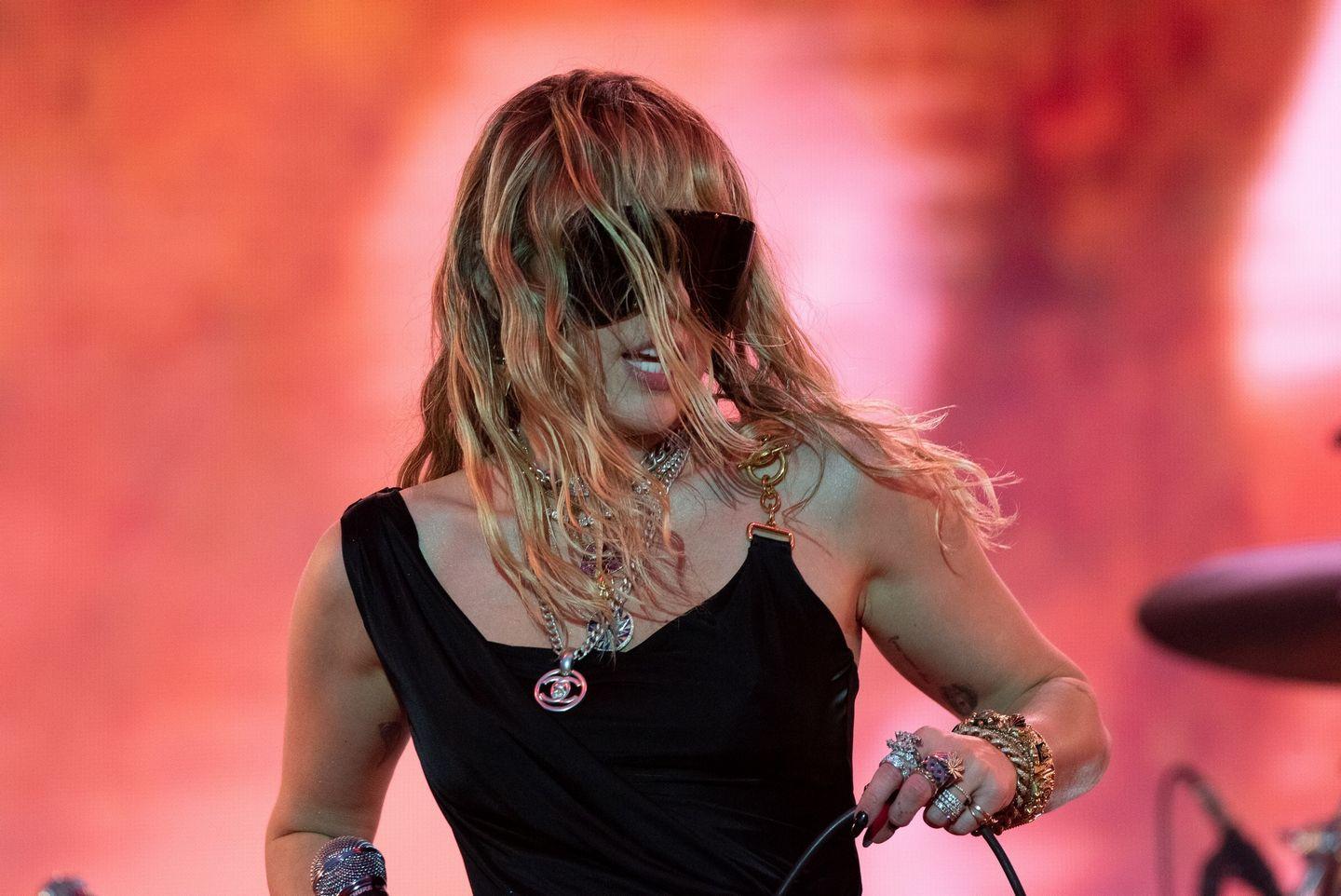 Miley Cyrus performing at BBC Radio