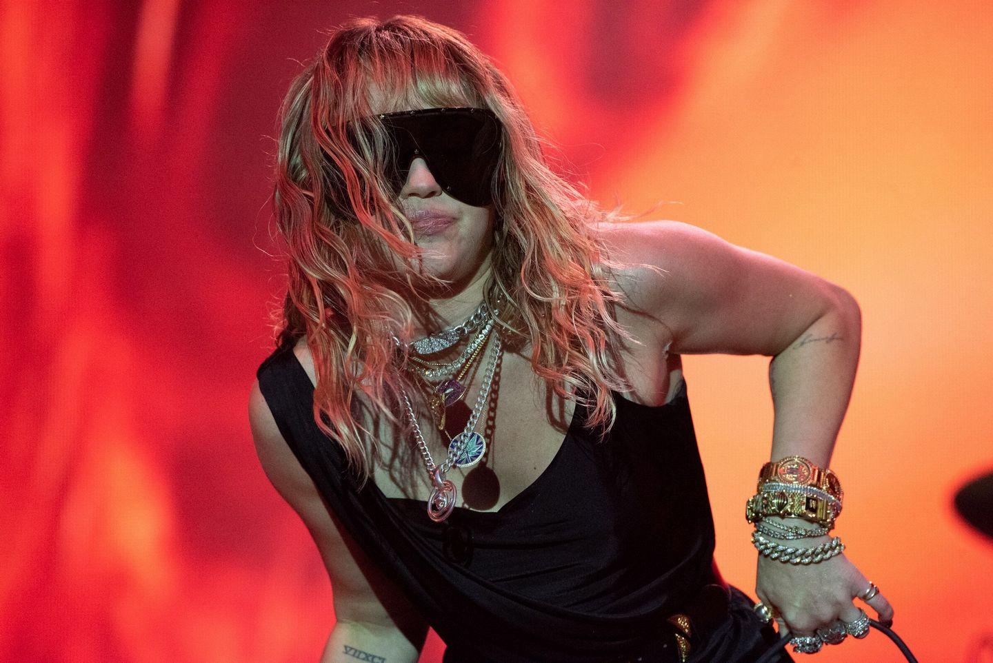 Miley Cyrus performing at BBC Radio