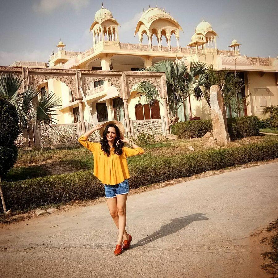 Miss India World 2017 'Manushi Chhillar' Latest Hot Photos