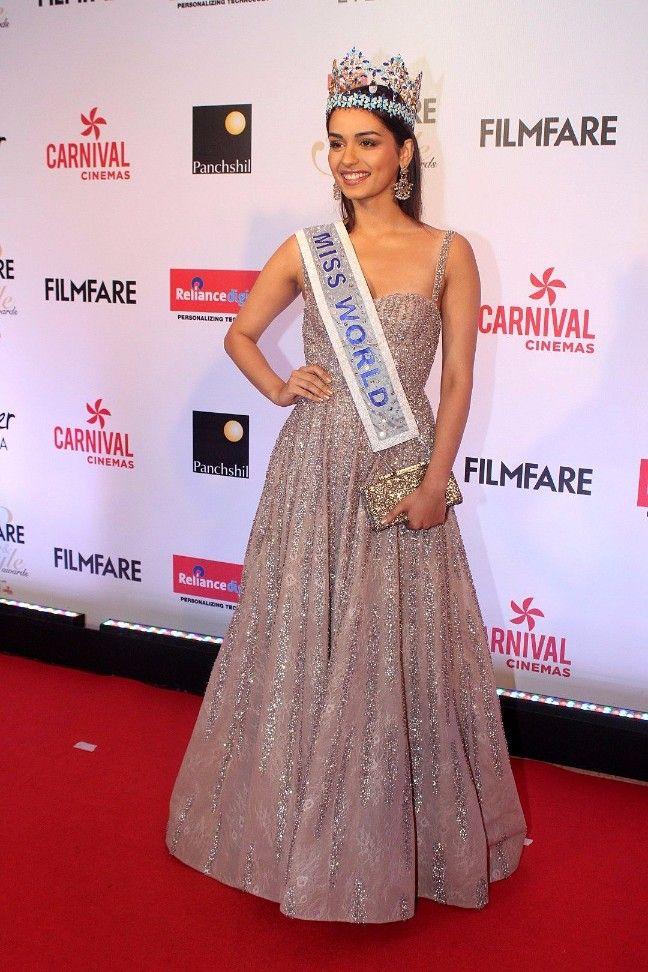 Miss World Manushi Chhillar at Filmfare Glamour & Style Awards Photos