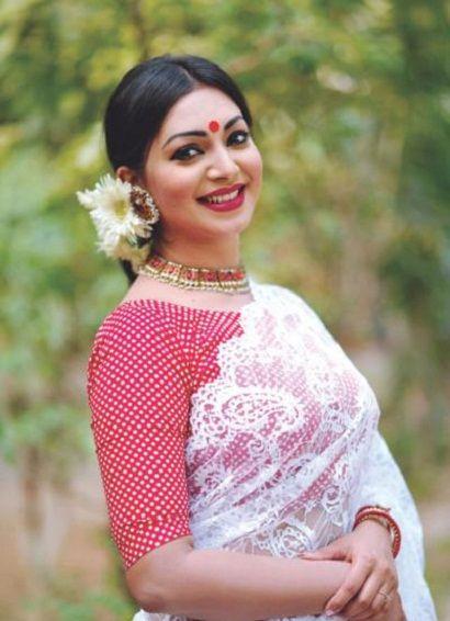 Model & Actress Sadia Jahan Prova Photos