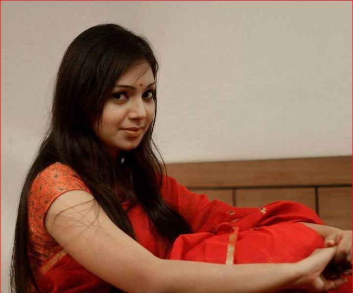 Model & Actress Sadia Jahan Prova Photos