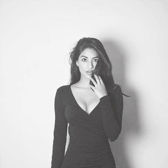 Model Shivani Singh Exclusive Never Seen Hot Photoshoot Stills