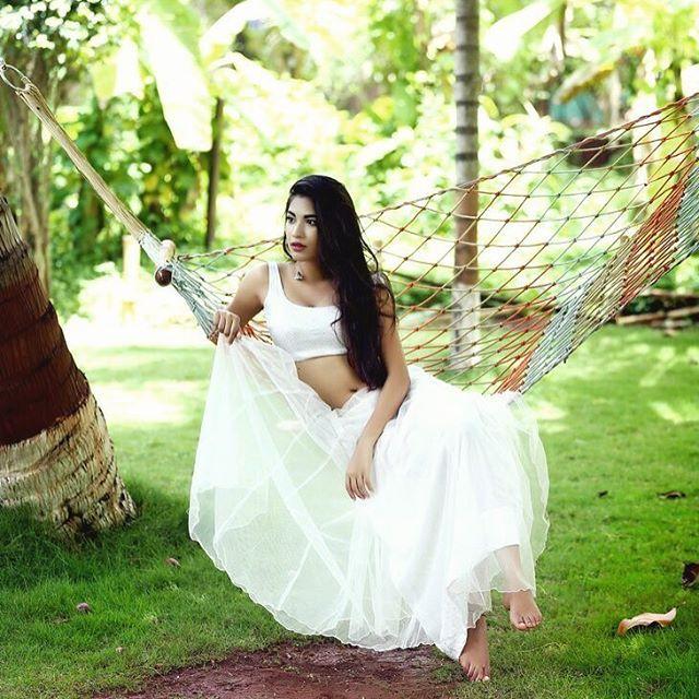 Model Shivani Singh Exclusive Never Seen Hot Photoshoot Stills