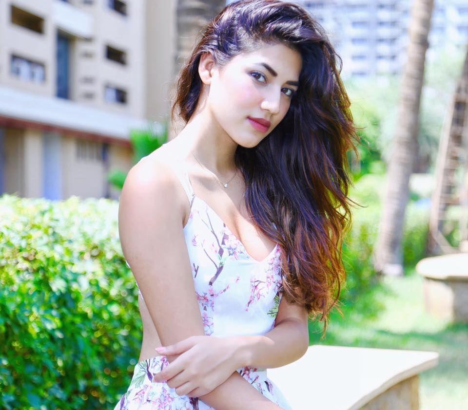 Model Shivani Singh Exclusive Never Seen Hot Photoshoot Stills