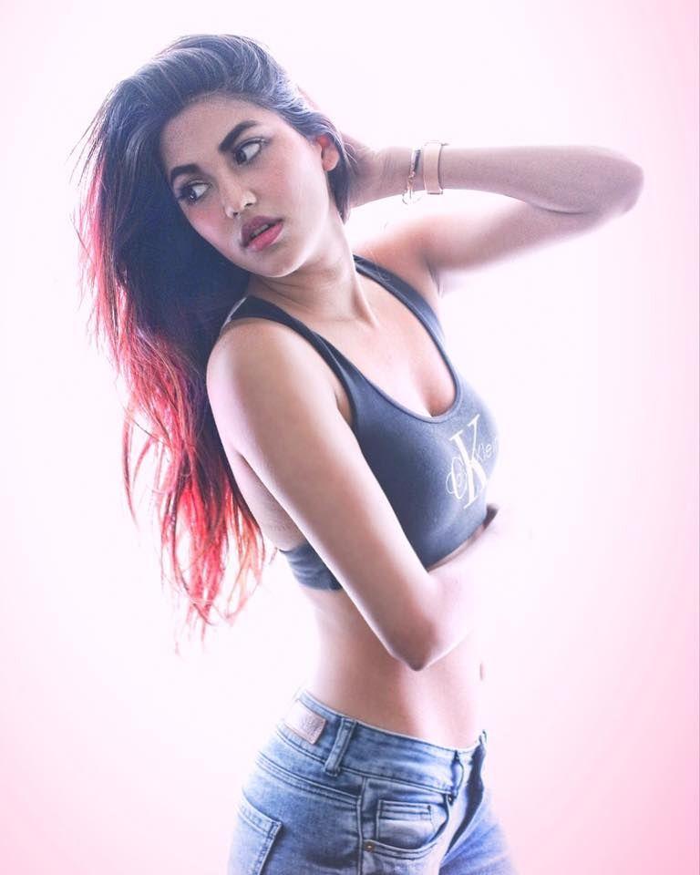 Model Shivani Singh Exclusive Never Seen Hot Photoshoot Stills