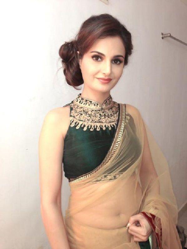 Monica Bedi Hot Latest HQ Pics Photos In Short Cloths