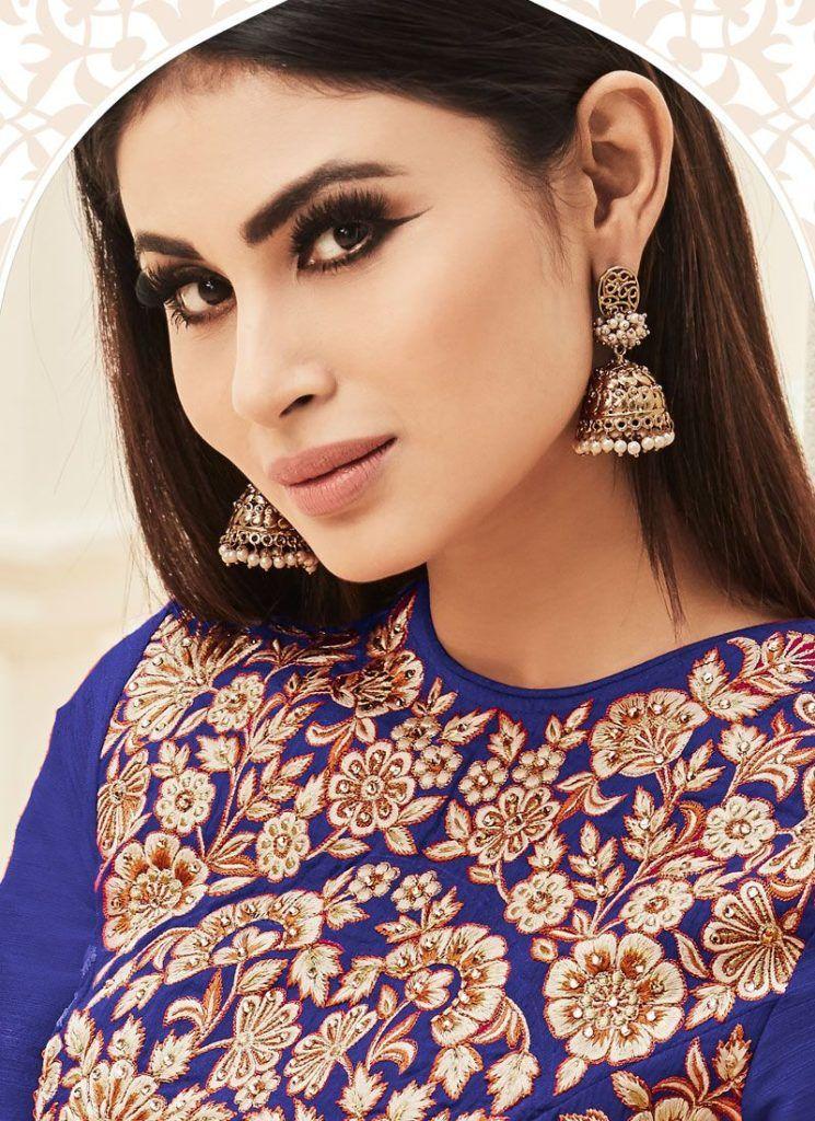 Mouni Roy Beautiful HD Wallpapers & Latest 2018