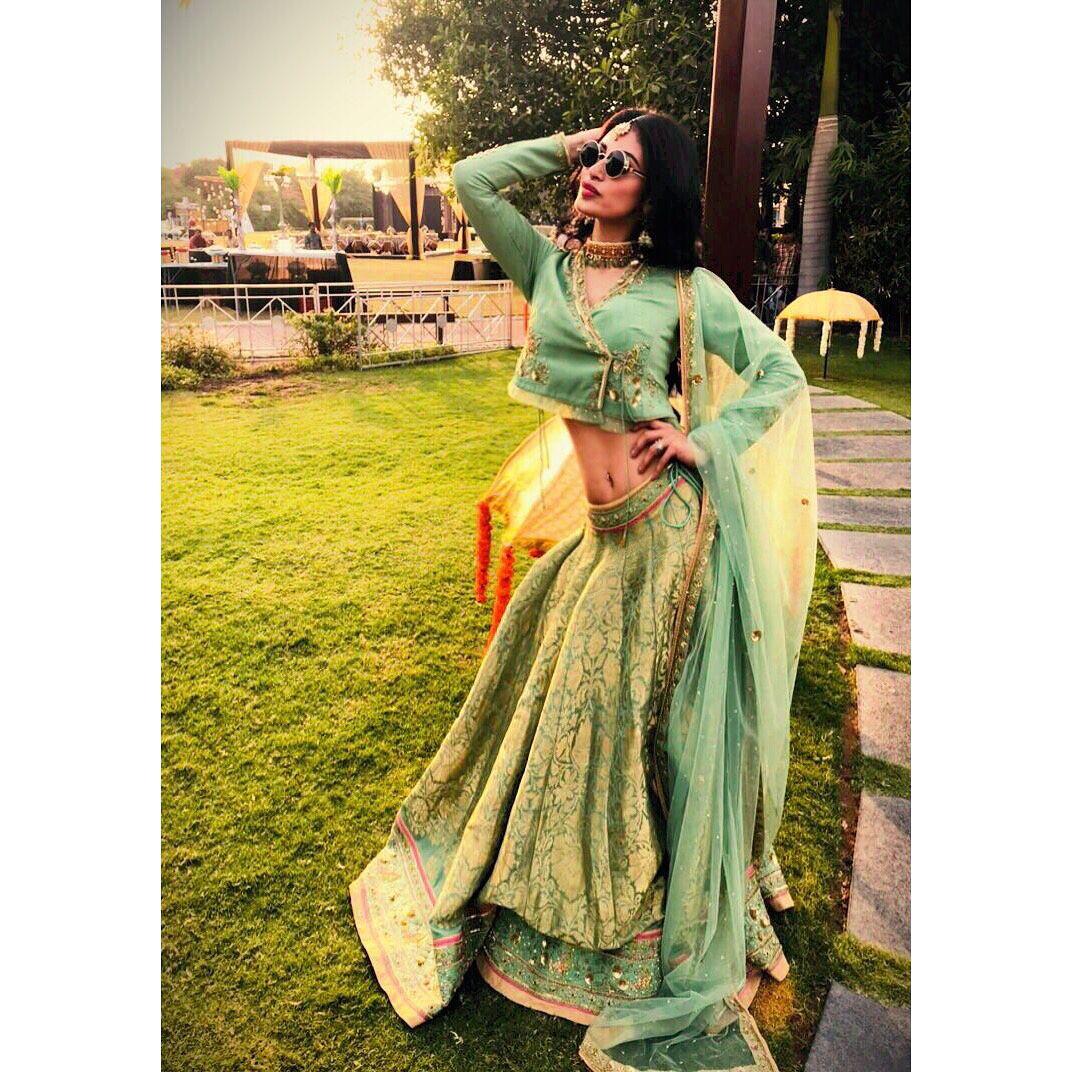 Mouni Roy Photos: 30 Unseen Hot & Beautiful Photos of Mouni Roy