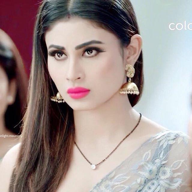 Naagin’s Mouni Roy's HOT UNSEEN Photos